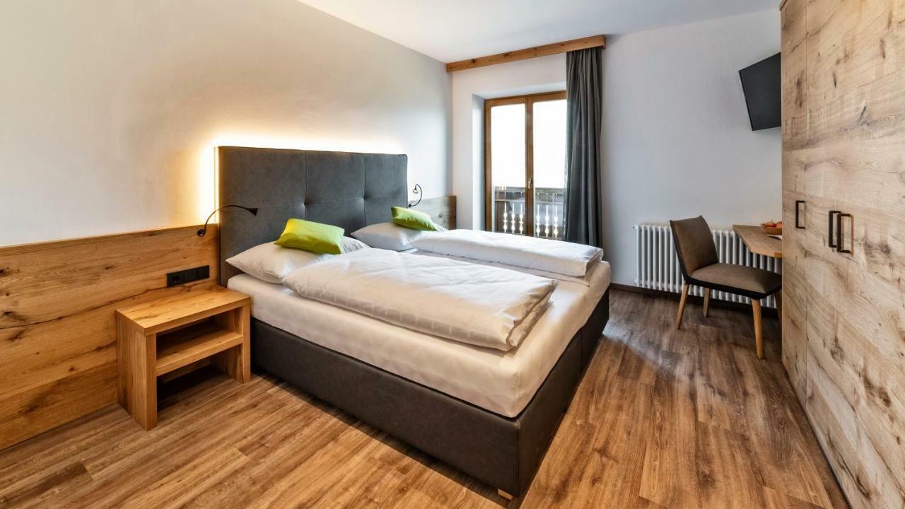 Hotel Garni Sonngart Andrian Exterior foto