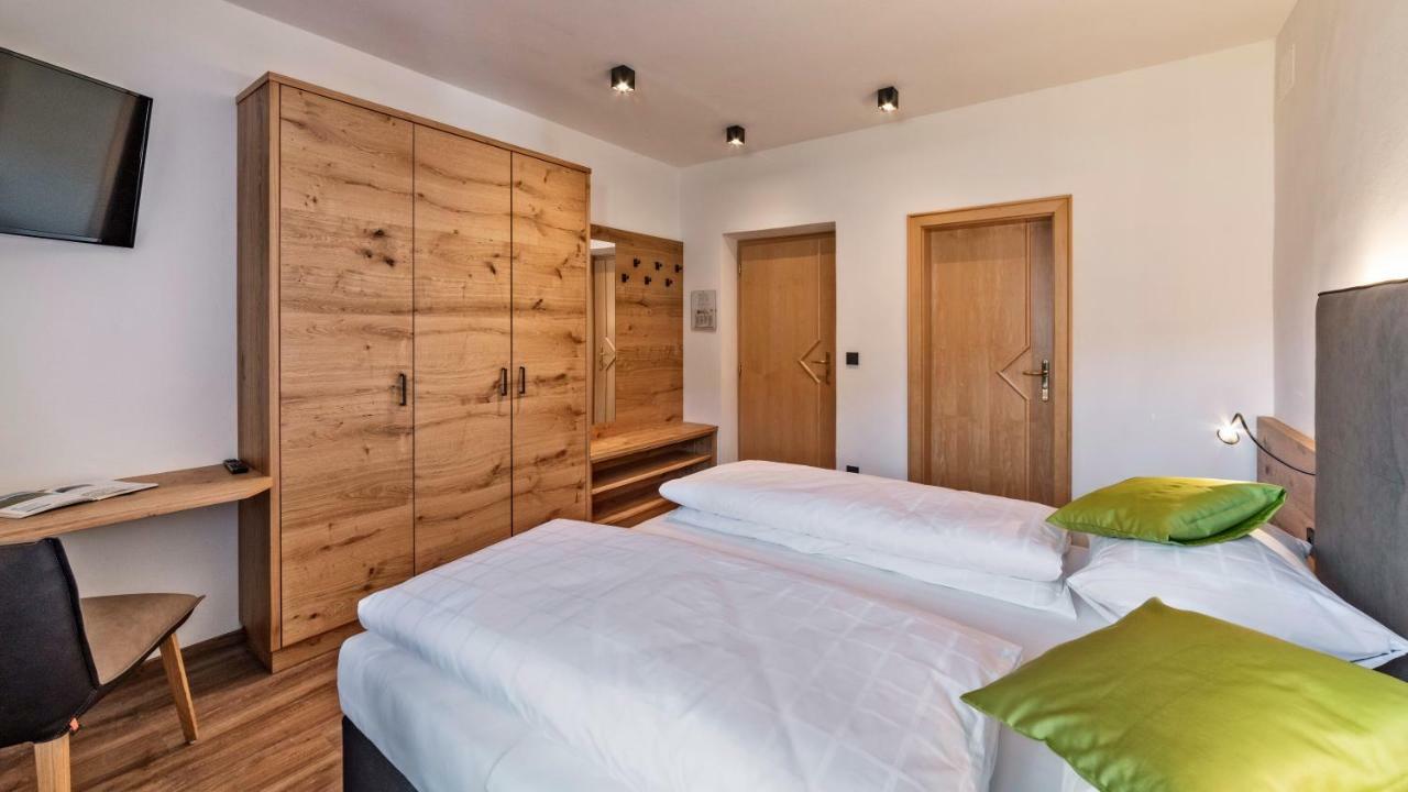 Hotel Garni Sonngart Andrian Exterior foto